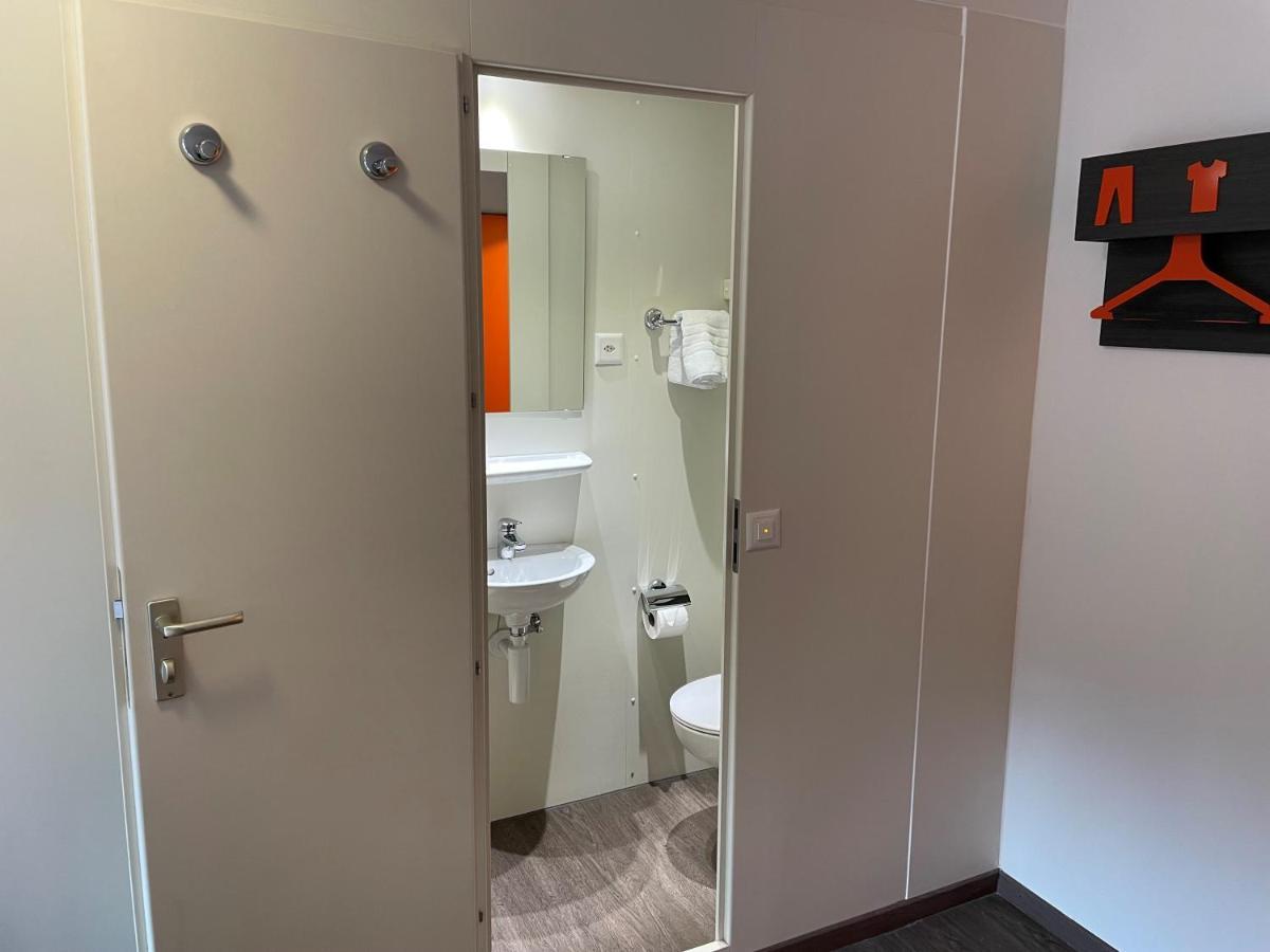 Easyhotel Zuerich Limmatplatz Exterior foto
