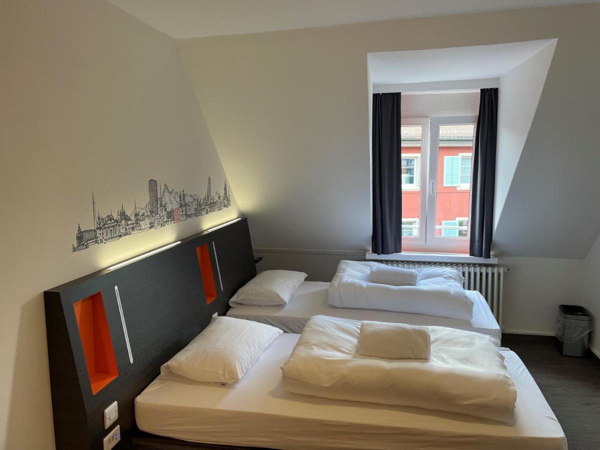 Easyhotel Zuerich Limmatplatz Exterior foto